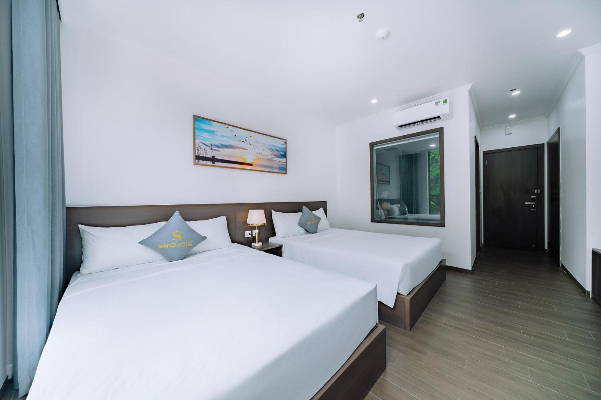 Sand Hotel Cat Ba Island Exterior photo