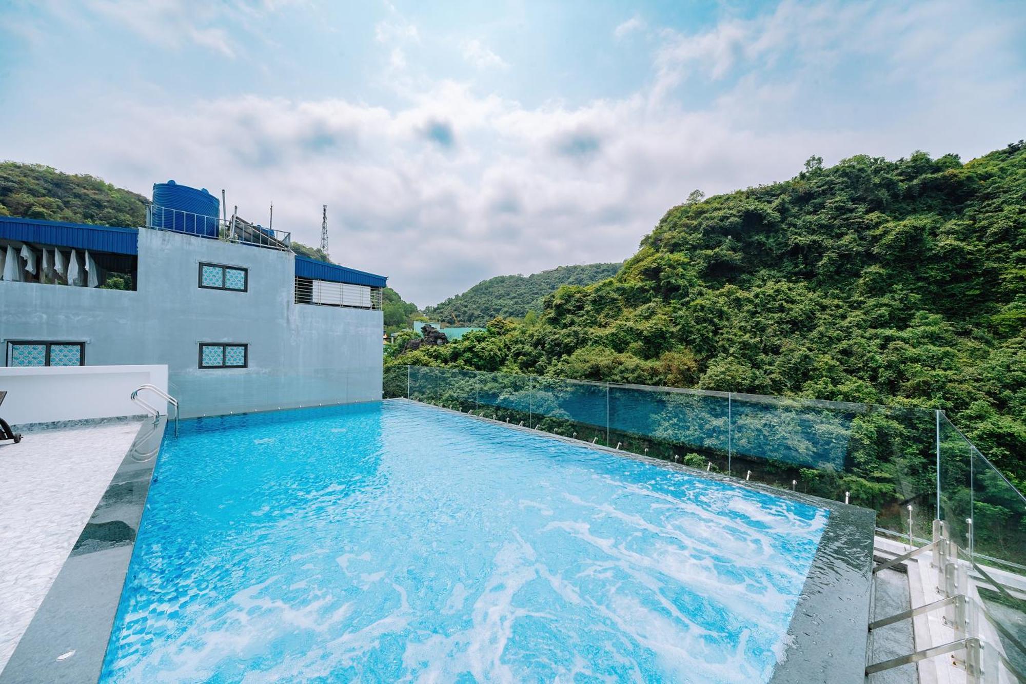 Sand Hotel Cat Ba Island Exterior photo