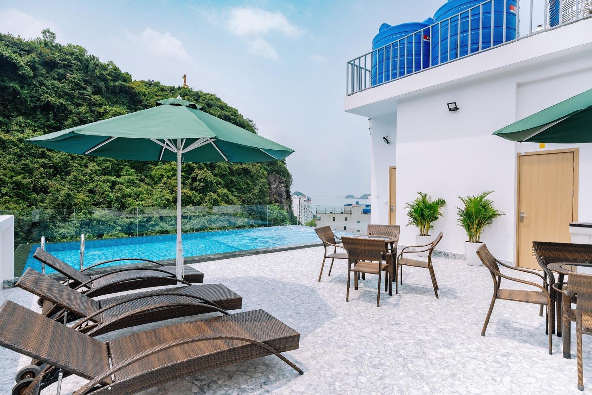 Sand Hotel Cat Ba Island Exterior photo